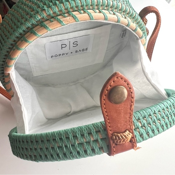 POPPY & SAGE Camilla Woven Rattan Circle Crossbody - Picture 6 of 8